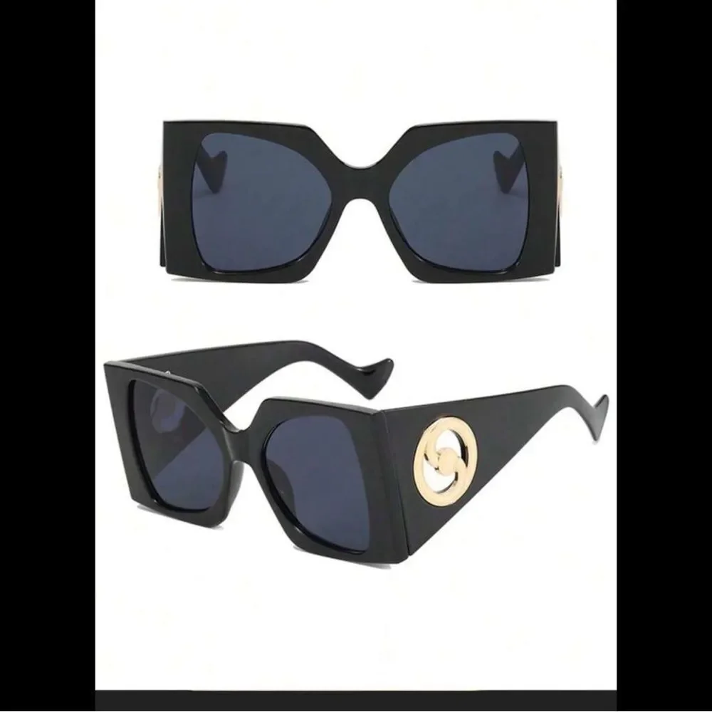 Oversized Black Square Sunglasses with Gold Logo Accent
